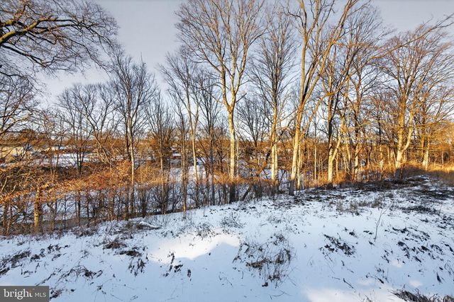 125 BEECH TREE CT, Annville, PA 17003