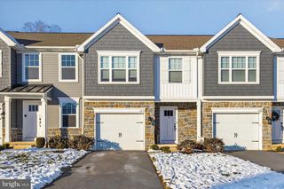 125 BEECH TREE CT, Annville, PA 17003