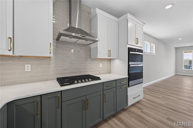729 Barnwood Hill Drive, O'fallon, MO 63385