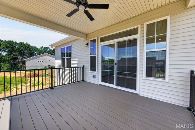 729 Barnwood Hill Drive, O'fallon, MO 63385
