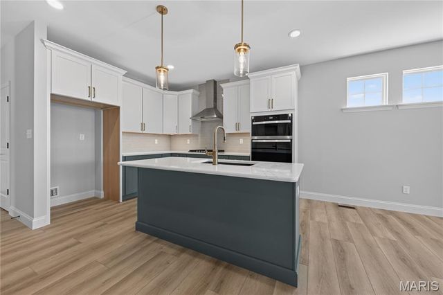 729 Barnwood Hill Drive, O'fallon, MO 63385
