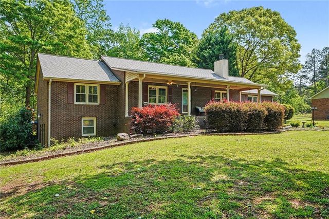 118 Country Acres Court, Mcdonough, GA 30253