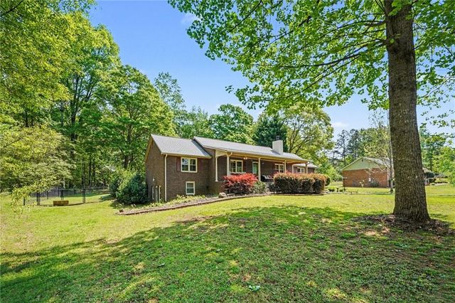 118 Country Acres Court, Mcdonough, GA 30253