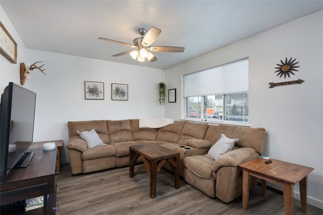 208 Show Place A, Belgrade, MT 59714