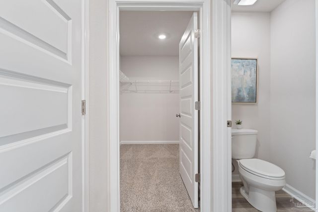 6416 Firefly Dr, Milton, FL 32583