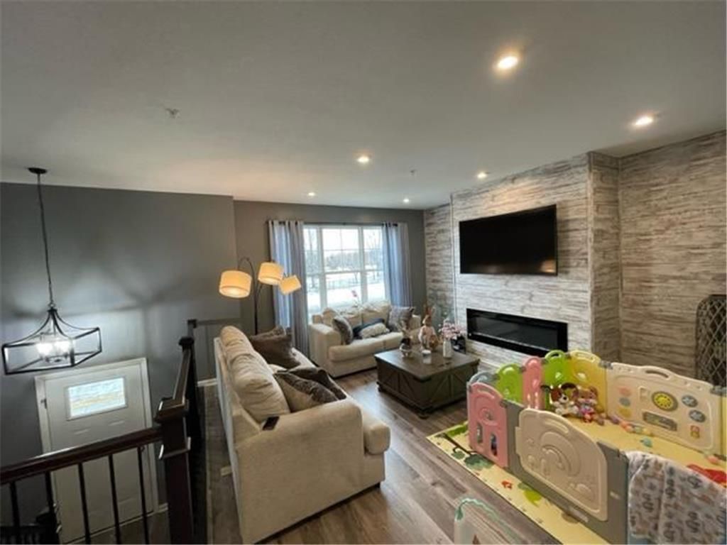 6504 Joliet Avenue S, Cottage Grove, MN 55016 — photo 2