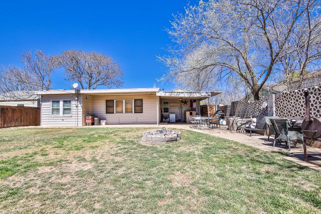 2407 32nd Street, Lubbock, TX 79411