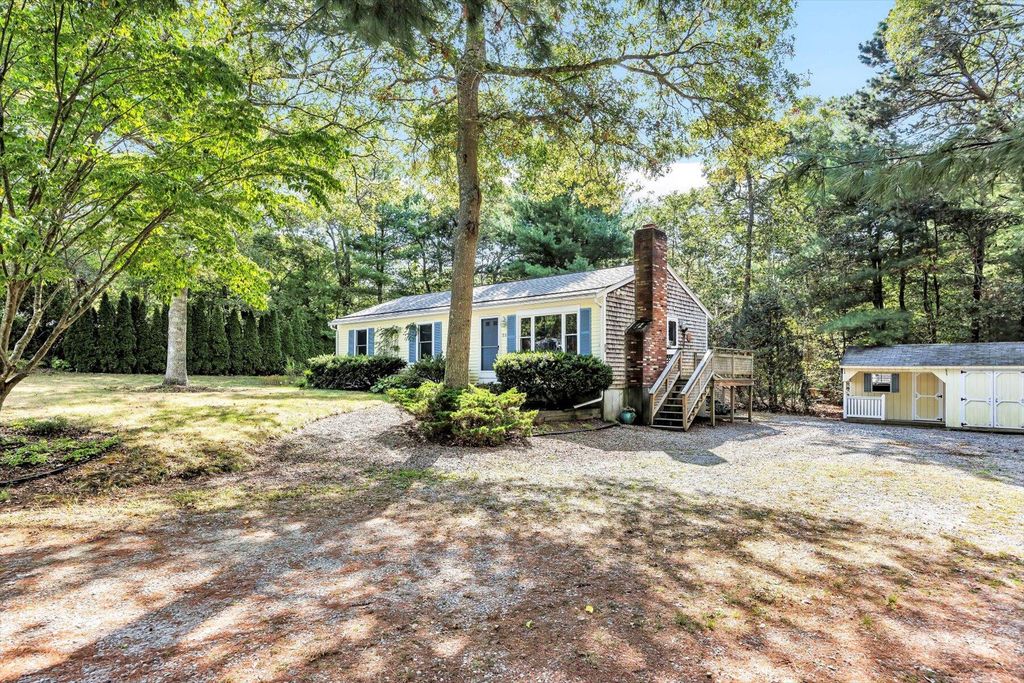 59 Oregon Road, Mashpee, MA 02649