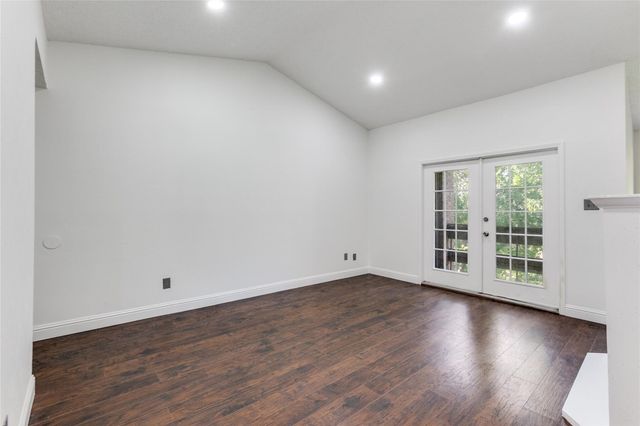 9801 Royal Lane 806, Dallas, TX 75231