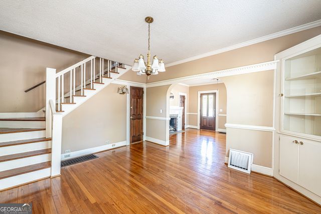 809 E 2nd Avenue SW, Rome, GA 30161