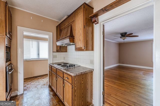 809 E 2nd Avenue SW, Rome, GA 30161