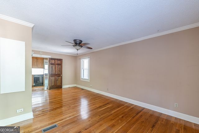 809 E 2nd Avenue SW, Rome, GA 30161
