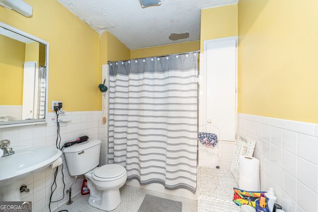 809 E 2nd Avenue SW, Rome, GA 30161