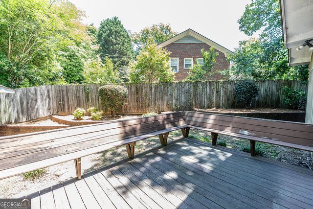 809 E 2nd Avenue SW, Rome, GA 30161