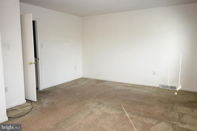 1012 WINFIELD CT, Lansdale, PA 19446