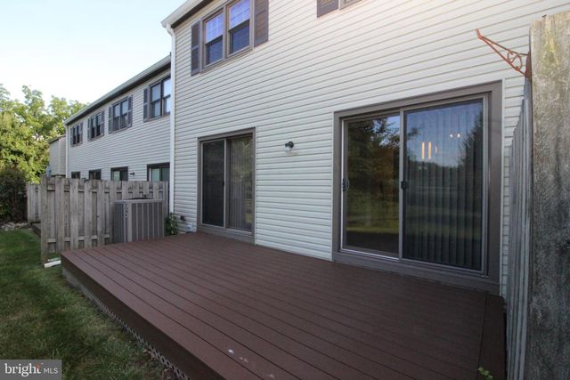 1012 WINFIELD CT, Lansdale, PA 19446