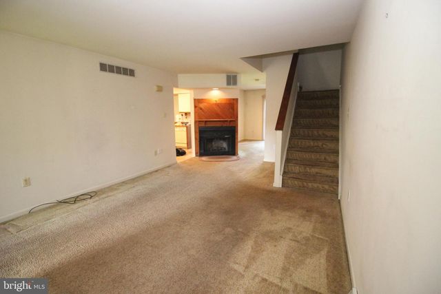 1012 WINFIELD CT, Lansdale, PA 19446