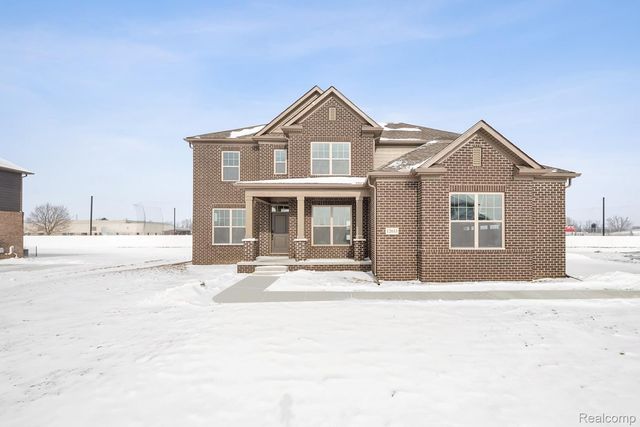 12033 Moore Lane, Washington Township, MI 48094