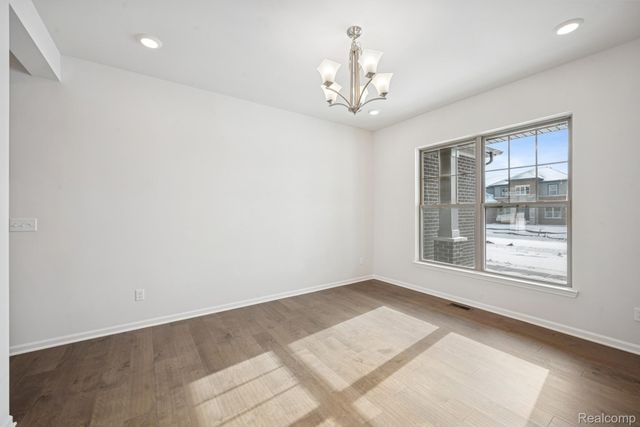 12033 Moore Lane, Washington Township, MI 48094