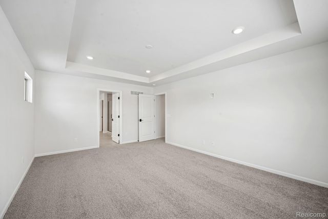 12033 Moore Lane, Washington Township, MI 48094