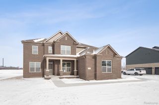 12033 Moore Lane, Washington Township, MI 48094