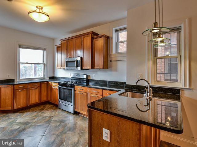 1208 FAIRMONT ST NW, Washington, DC 20009