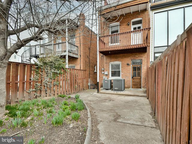 1208 FAIRMONT ST NW, Washington, DC 20009