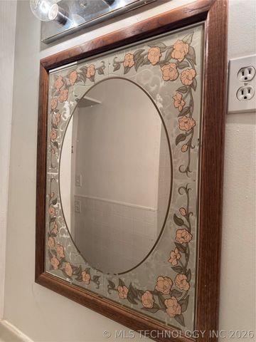 5674 Lewis Avenue, Tulsa, OK 74130