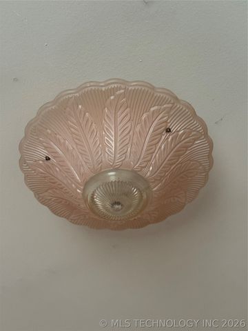 5674 Lewis Avenue, Tulsa, OK 74130