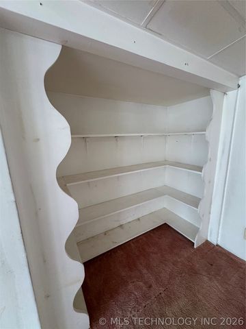 5674 Lewis Avenue, Tulsa, OK 74130