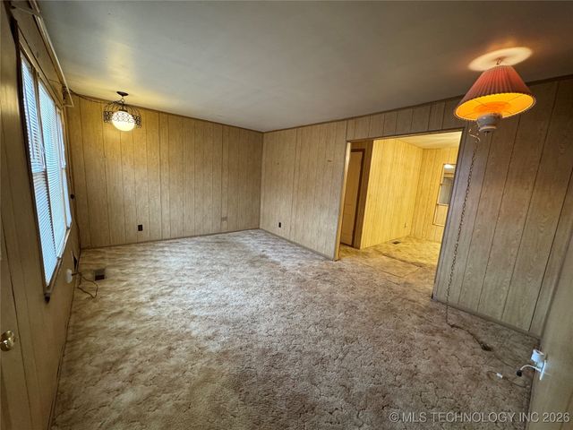 5674 Lewis Avenue, Tulsa, OK 74130