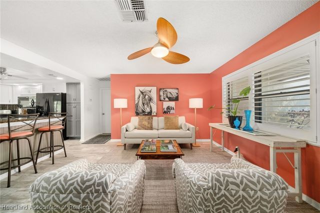 319 Grove Circle, Avon Park, FL 33825