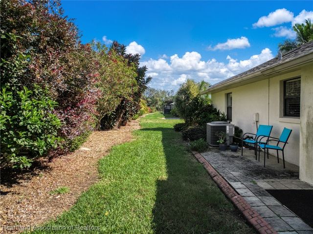 319 Grove Circle, Avon Park, FL 33825