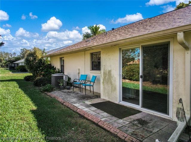 319 Grove Circle, Avon Park, FL 33825