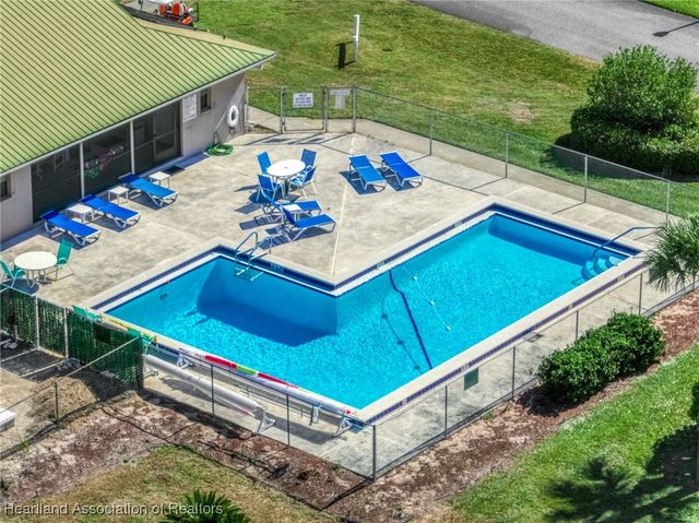 319 Grove Circle, Avon Park, FL 33825