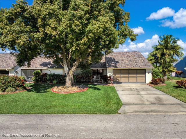 319 Grove Circle, Avon Park, FL 33825