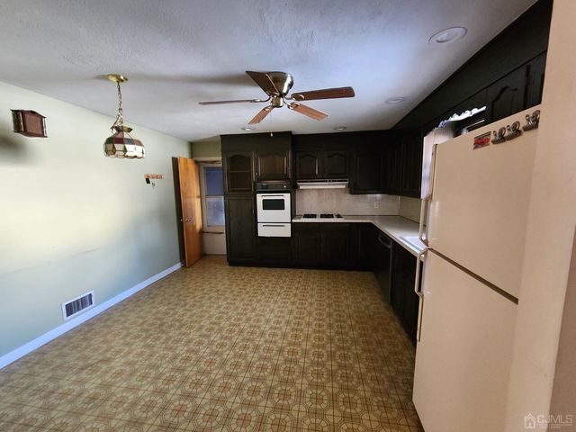 2105 Murray Avenue, South Plainfield, NJ 07080