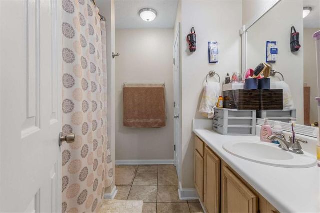 1729 Brandi Lane, Loganville, GA 30052