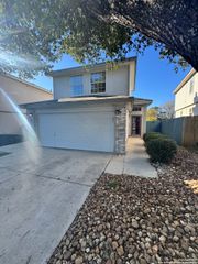 79 Rainy Avenue, San Antonio, TX 78240