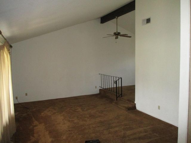 3742 Estate Dr, Stockton, CA 95209