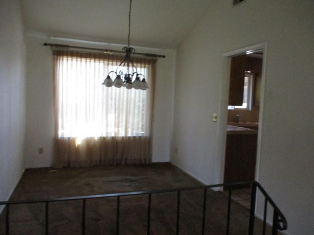 3742 Estate Dr, Stockton, CA 95209