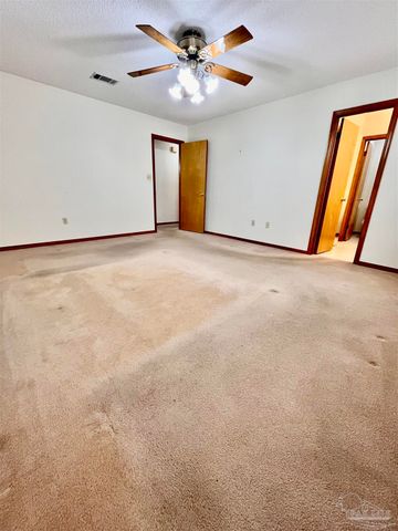 7416 Saint James Pl, Pensacola, FL 32506