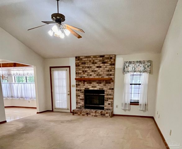 7416 Saint James Pl, Pensacola, FL 32506