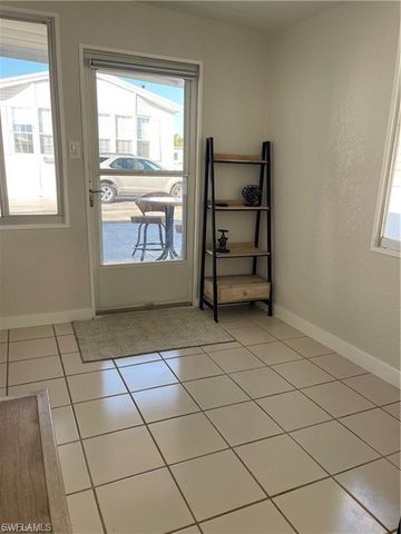 5753 Pink Panther DR, Fort Myers, FL 33908