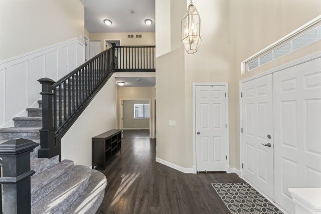 1108 Heavens Gate Drive, Lake In The Hills, IL 60156