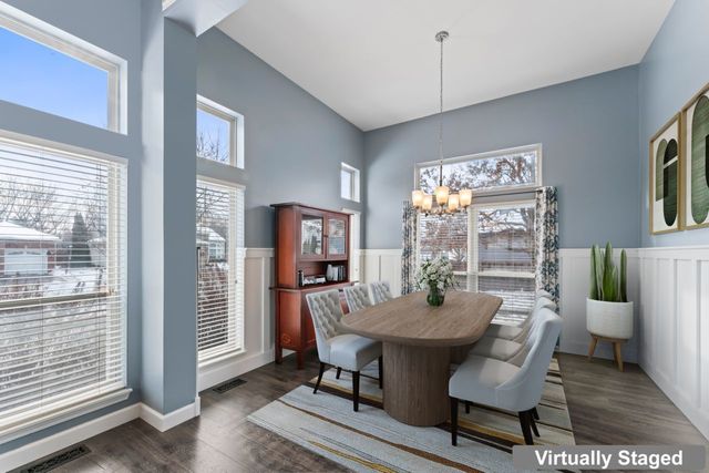 1108 Heavens Gate Drive, Lake In The Hills, IL 60156