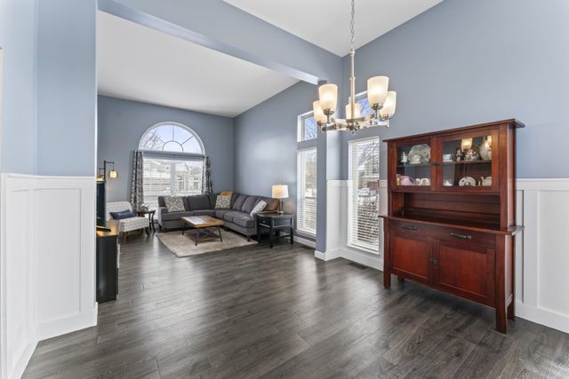 1108 Heavens Gate Drive, Lake In The Hills, IL 60156