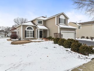 1108 Heavens Gate Drive, Lake In The Hills, IL 60156