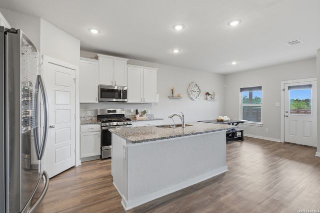 13533 Sendero Roble, San Antonio, TX 78253