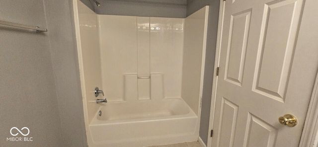 8422 Hague Road, Indianapolis, IN 46256